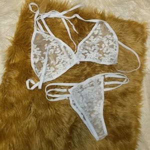 💘NWOT White Lingerie💘